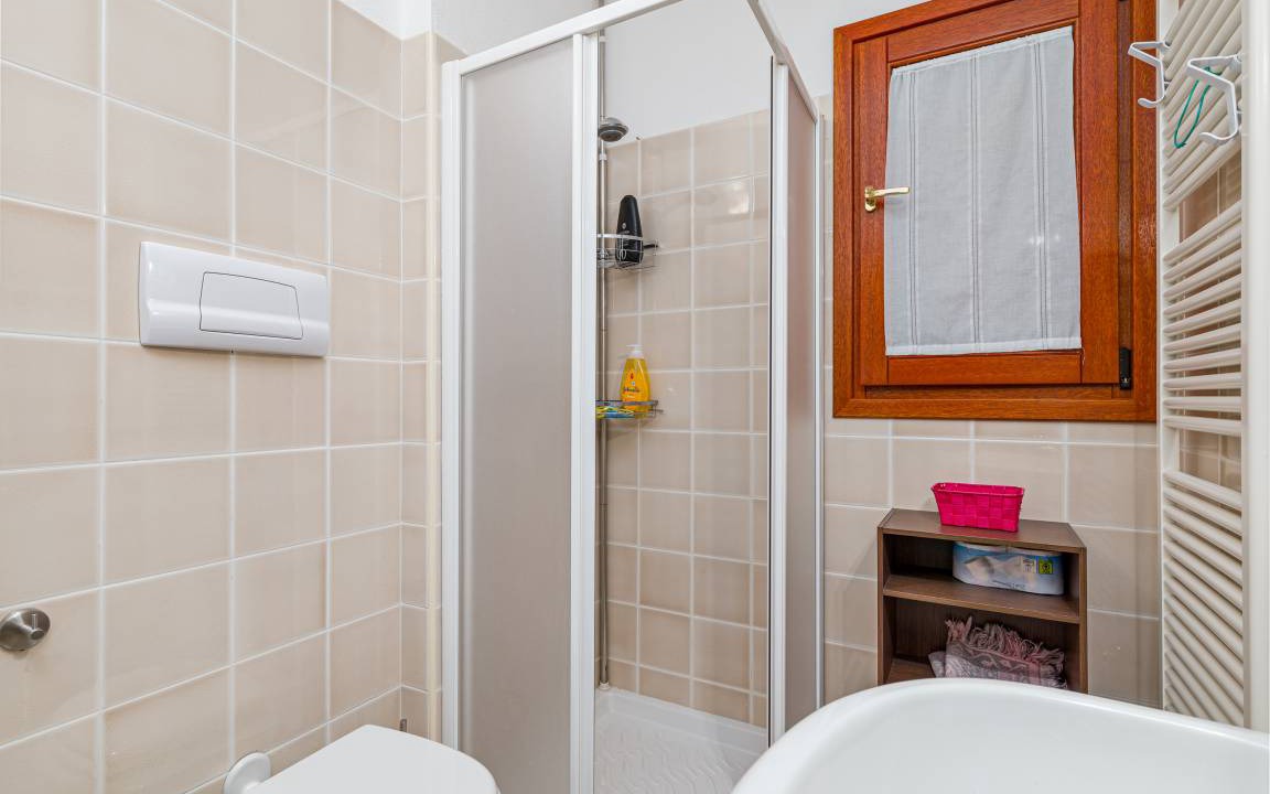 Photo of Bathroom in Buddittogliu Straulas
