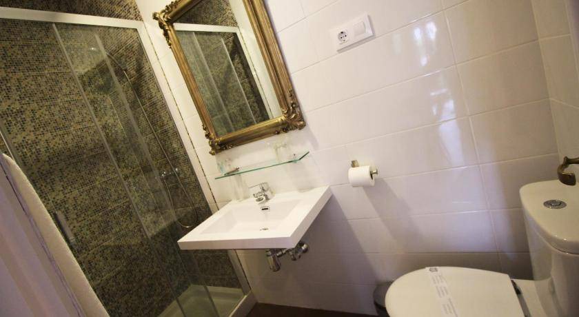 Photo of Bathroom in San Roman de la Llanilla