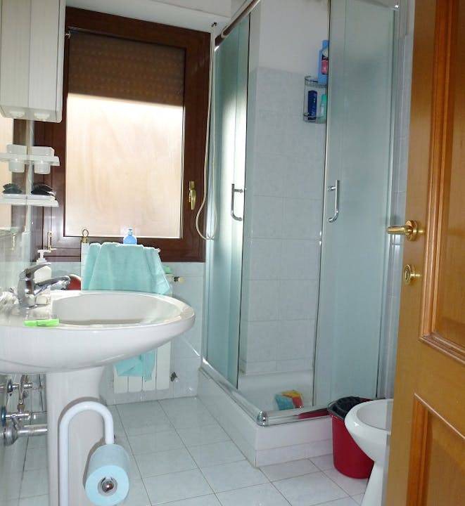 Photo of Bathroom in Cinecitta