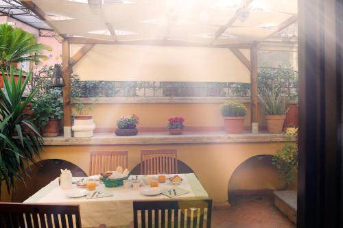 Photo of Patio Balcony in Tivoli