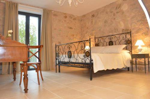 Photo of Bedroom in Villalago
