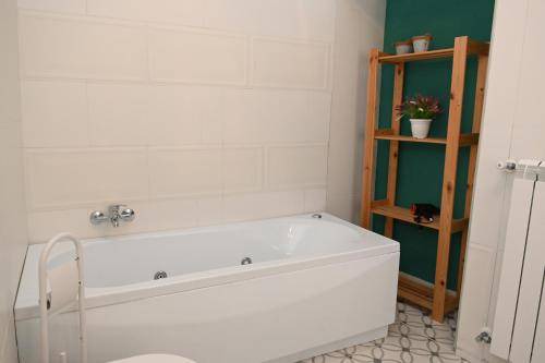 Photo of Bathroom in Capua