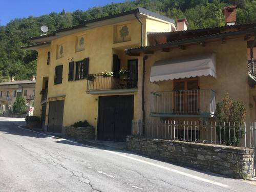 Photo of Others in Rittana
