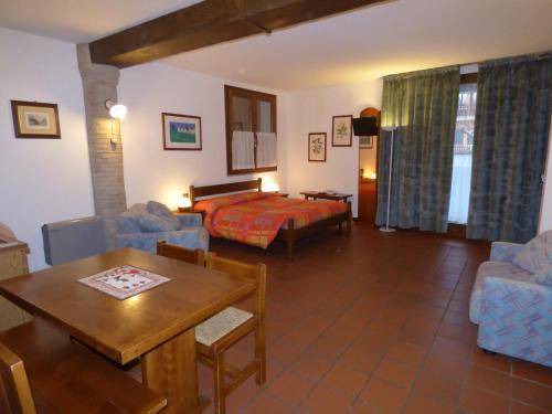 Photo of Others in Montecreto