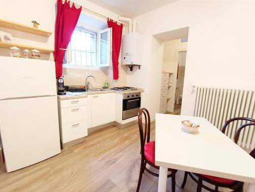 Photo of Kitchen in Malgrate