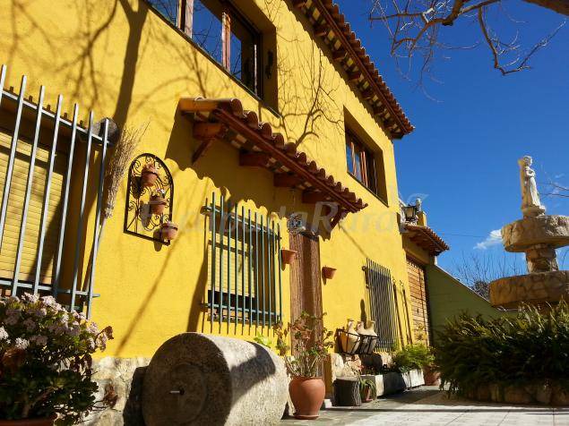 Photo of Buildings in Vespella de Gaia