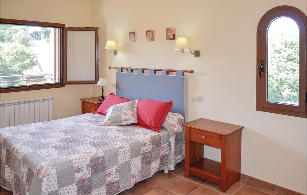Photo of Bedroom in Mont Barbat