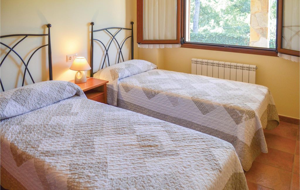 Photo of Bedroom in Mont Barbat