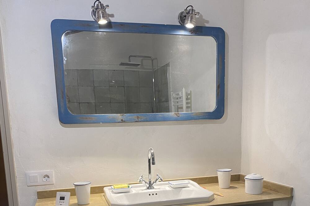 Photo of Bathroom in Sant Jaume dels Domenys
