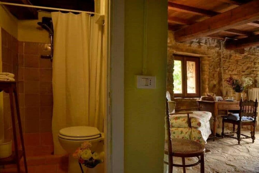 Photo of Bedroom in Montegabbione