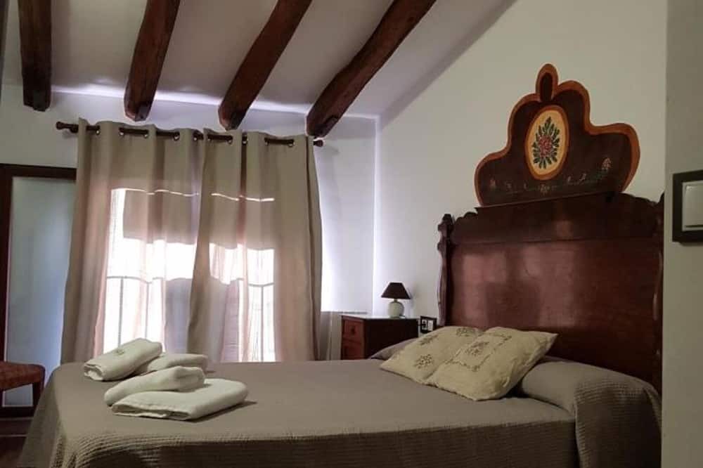 Photo of Bedroom in Falset