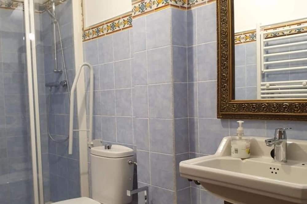 Photo of Bathroom in Falset