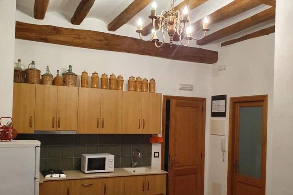 Photo of Kitchen in Falset