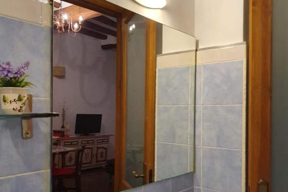 Photo of Bathroom in Falset