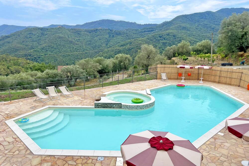 Photo of Outdoor in Casanova Lerrone