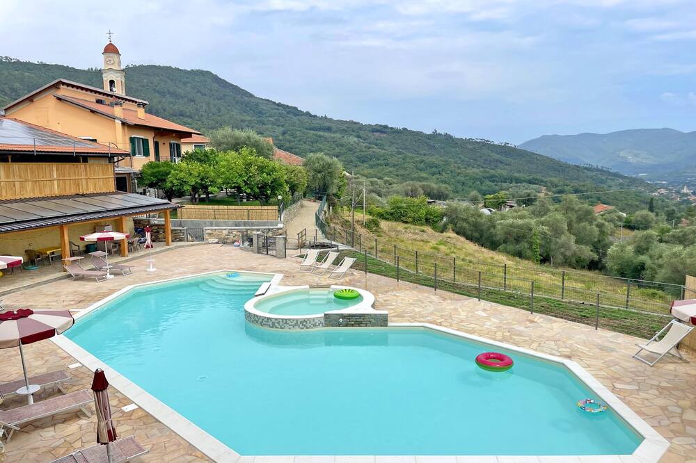 Photo of Outdoor in Casanova Lerrone