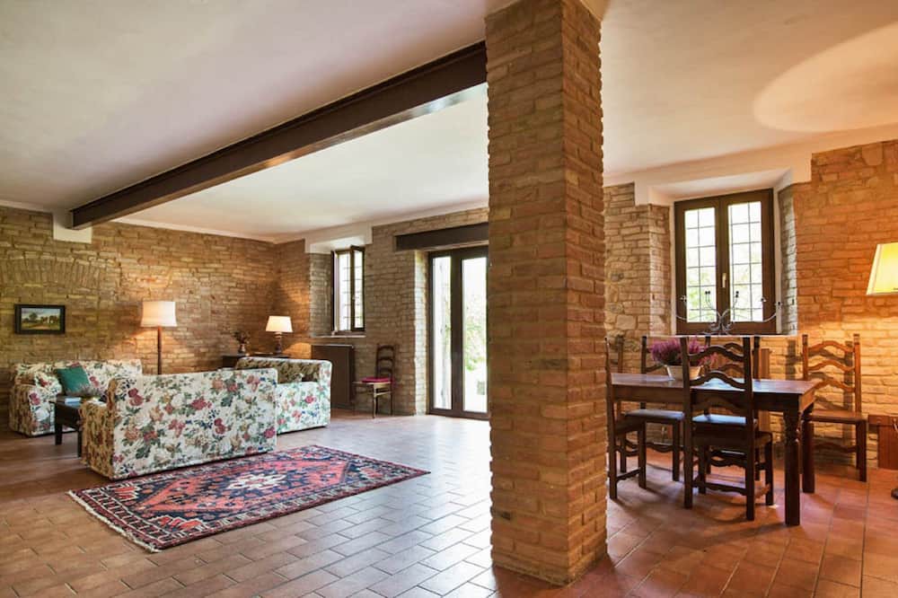 Photo of Livingroom in Bagni di Tabiano