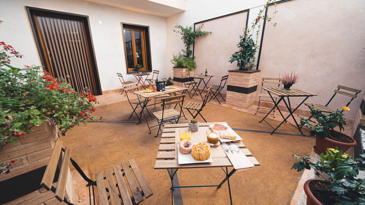 Photo of Patio Balcony in Urda