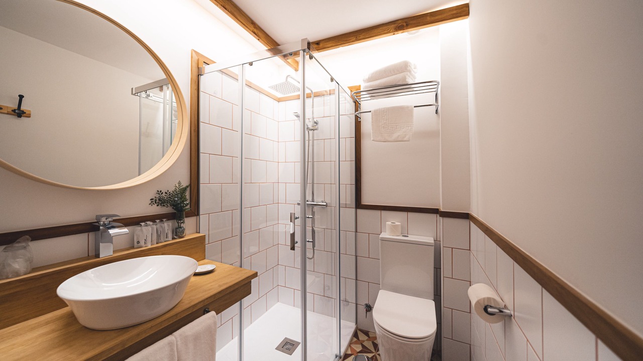 Photo of Bathroom in Urda