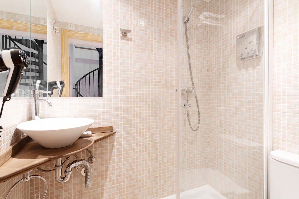 Photo of Bathroom in Gudar