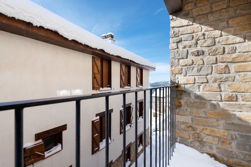 Photo of Patio Balcony in Gudar