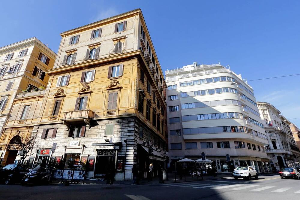 Photo of Outdoor in Rione XVIII Castro Pretorio