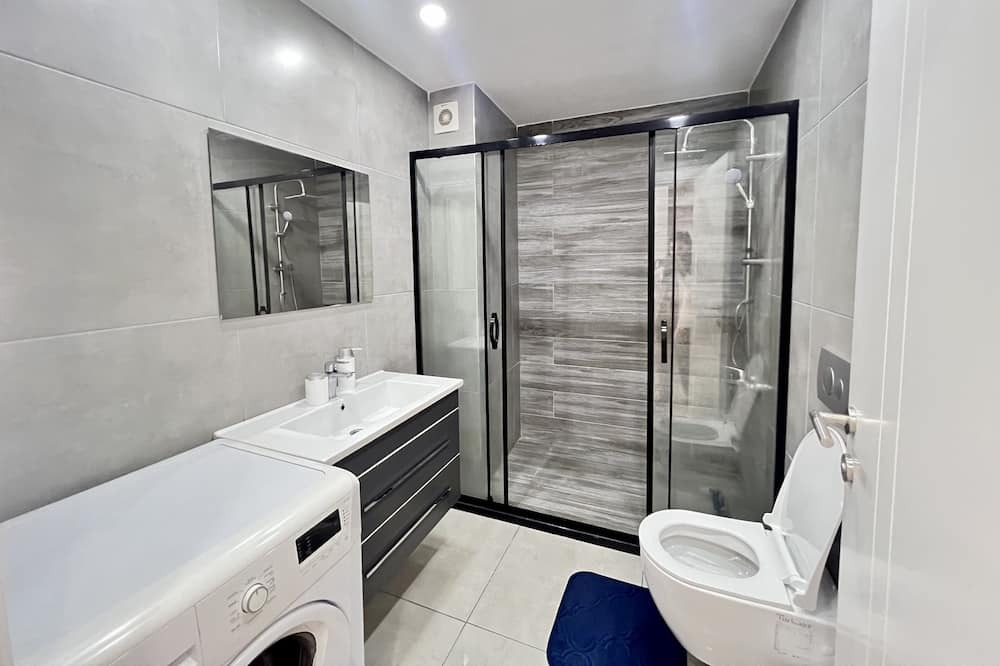 Photo of Bathroom in Cihangir