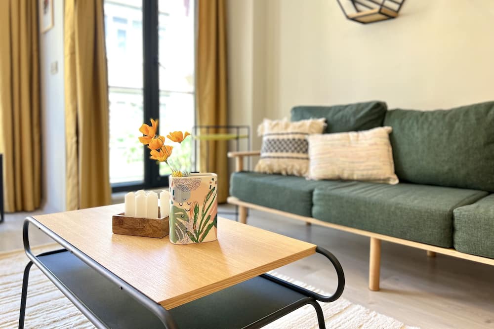 Photo of Livingroom in Cihangir