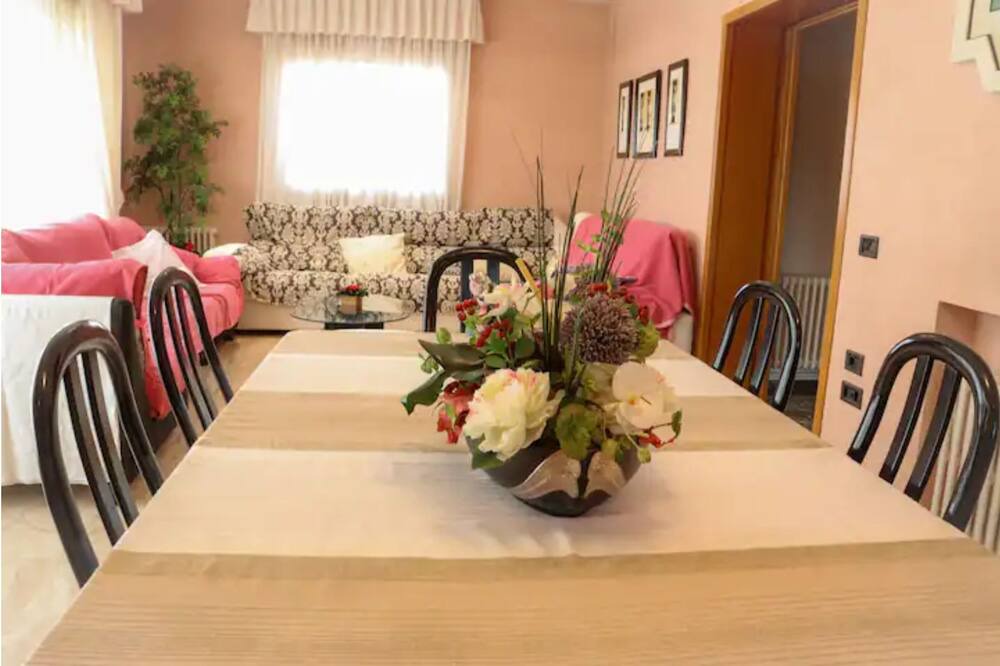 Photo of Kitchen in Tora