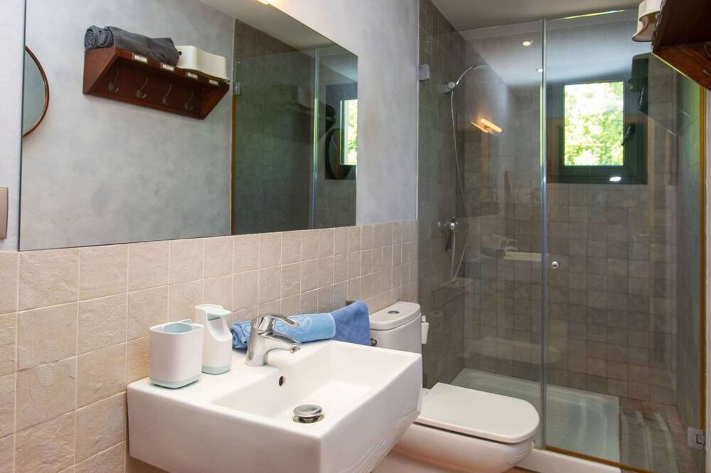Photo of Bathroom in Ullastret