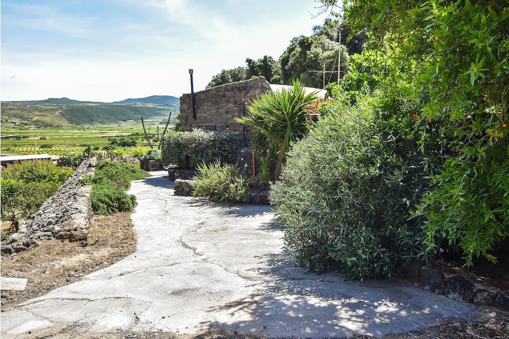 Photo of Outdoor in Kamma