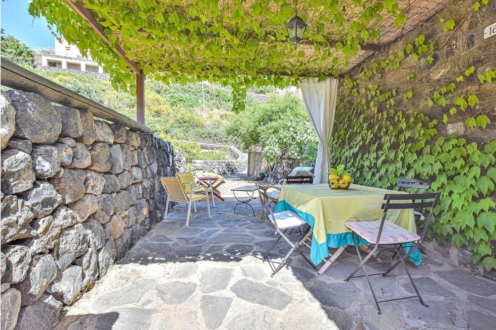 Photo of Outdoor in Kamma