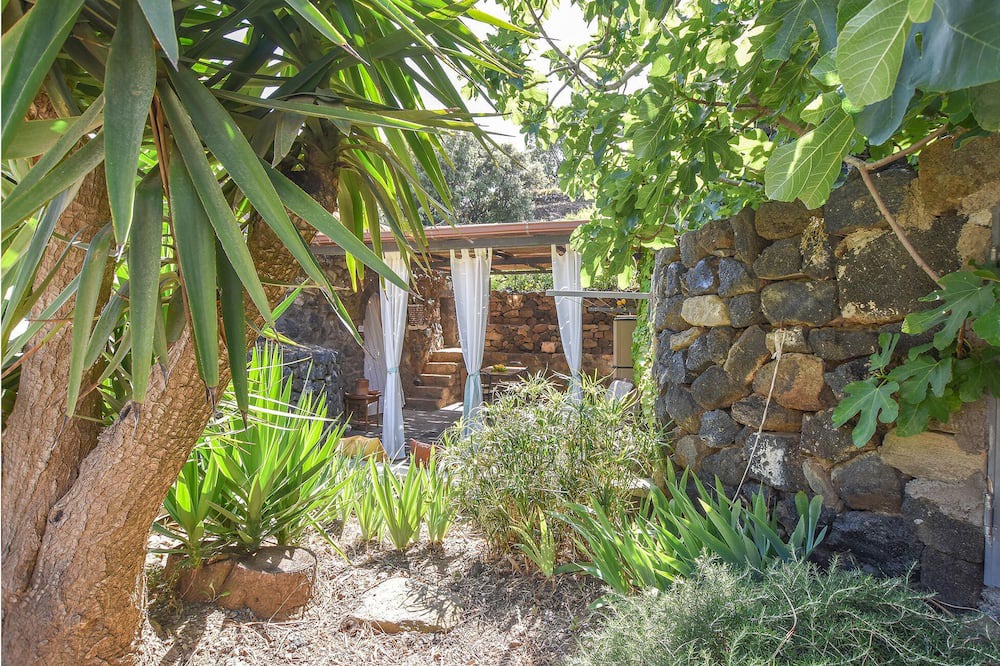 Photo of Outdoor in Kamma