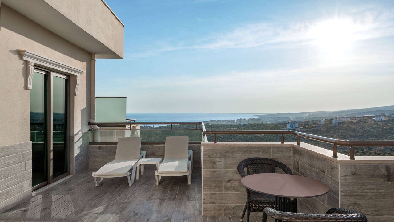 Photo of Patio Balcony in Artikli