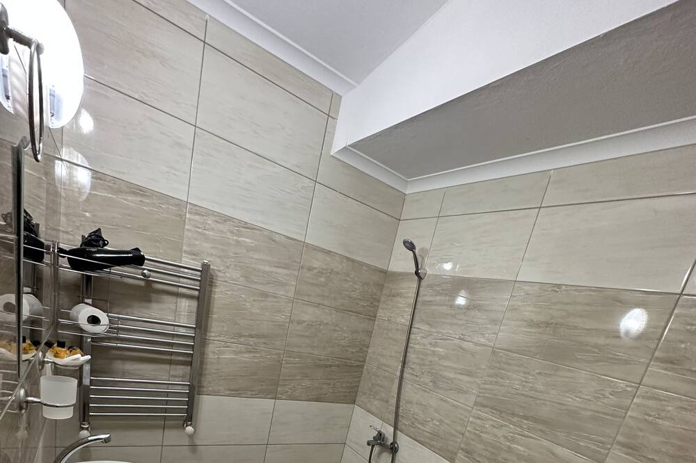 Photo of Bathroom in Macka