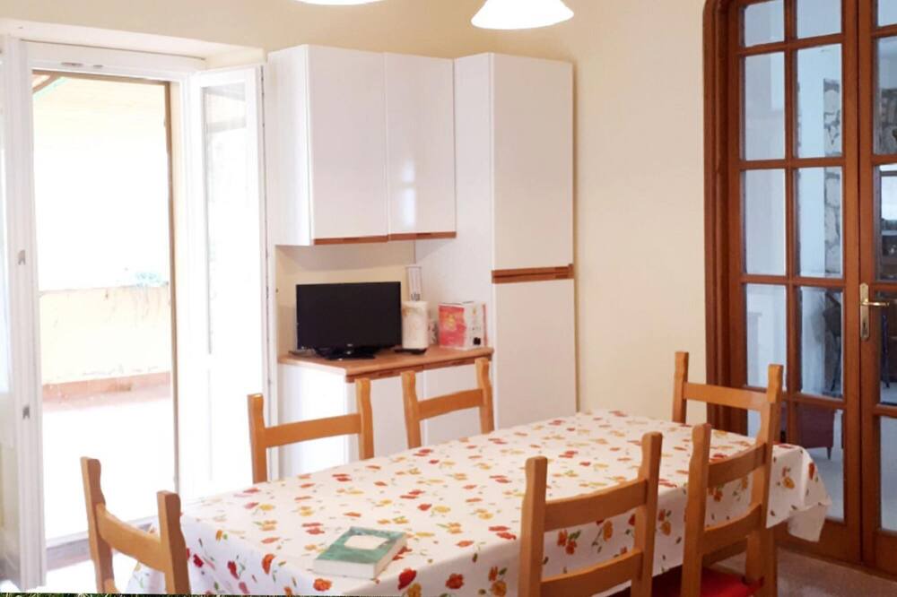 Photo of Livingroom in Serramonacesca
