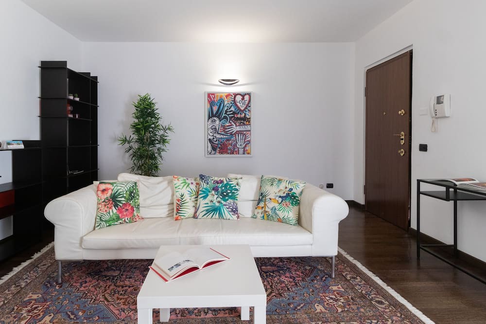 Photo of Livingroom in Cernusco sul Naviglio