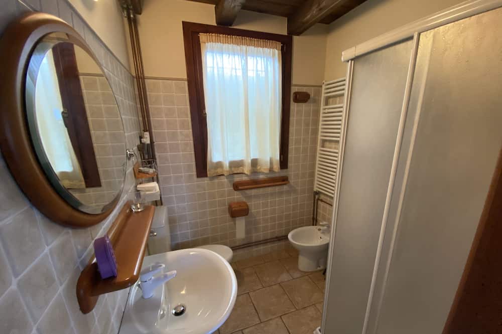 Photo of Bathroom in Teolo