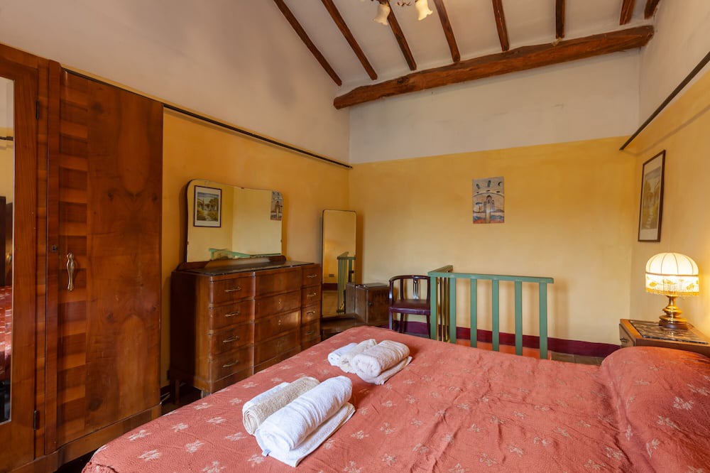 Photo of Bedroom in Maglietola