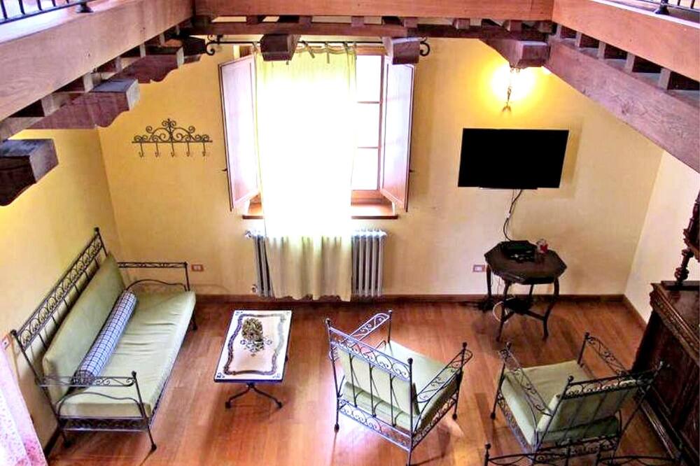 Photo of Livingroom in Ramazzano