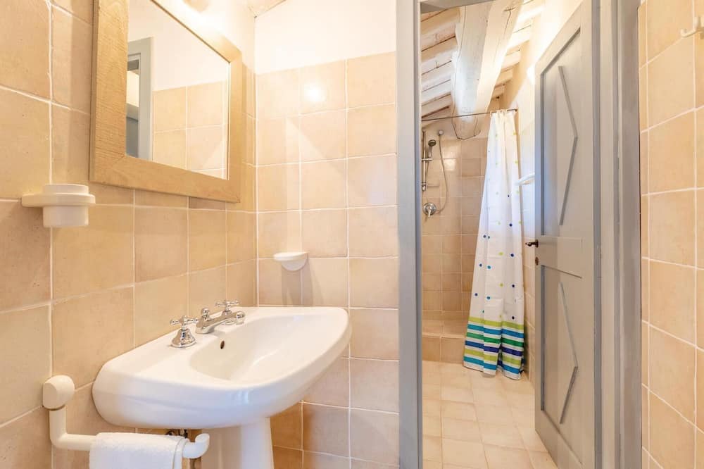 Photo of Bathroom in Piegaro