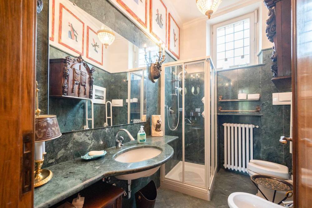 Photo of Bathroom in Caprino Veronese