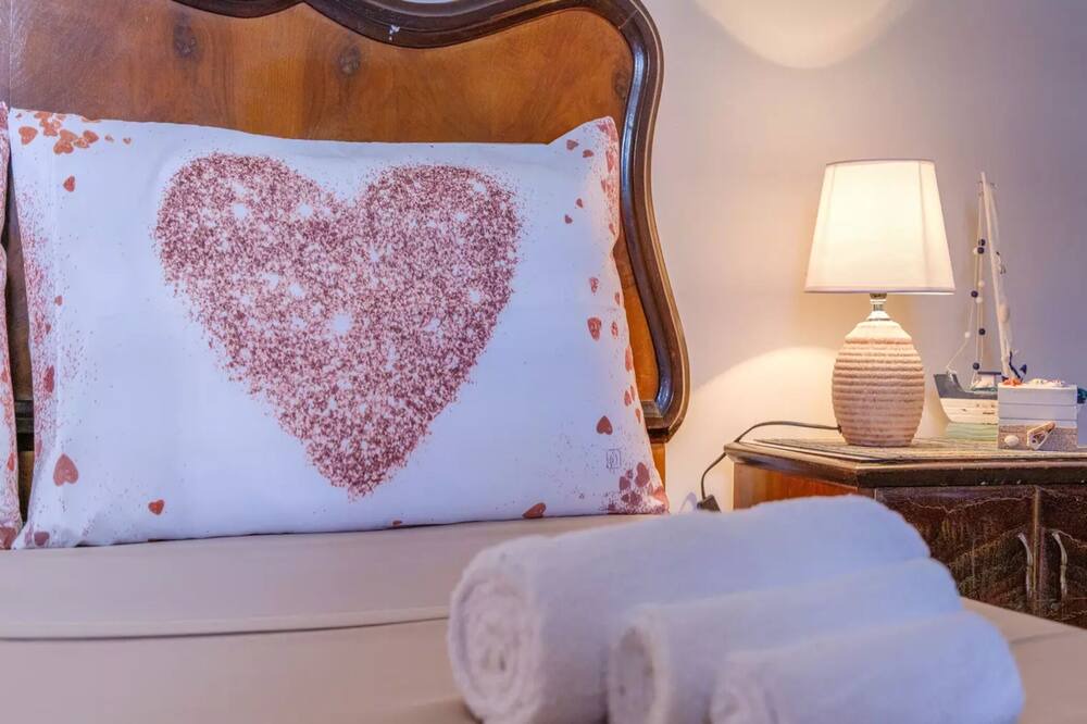 Photo of Bedroom in Torre Specchia Ruggeri