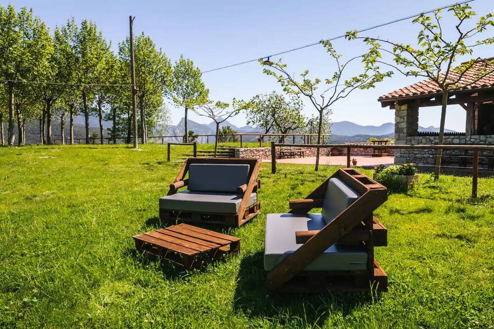 Photo of Outdoor in Montagut