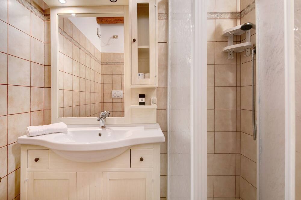 Photo of Bathroom in Borzonasca