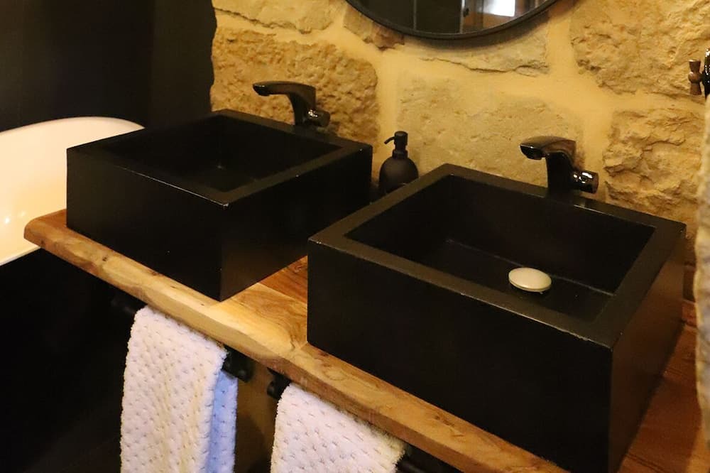 Photo of Bathroom in Olius