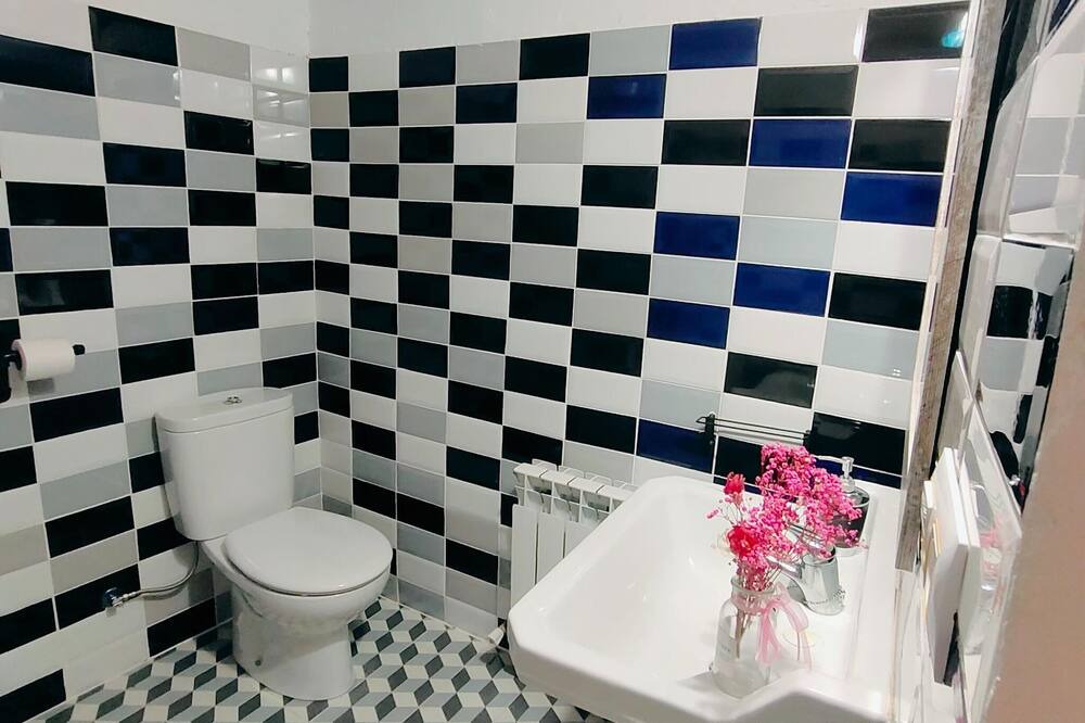 Photo of Bathroom in Benabarre