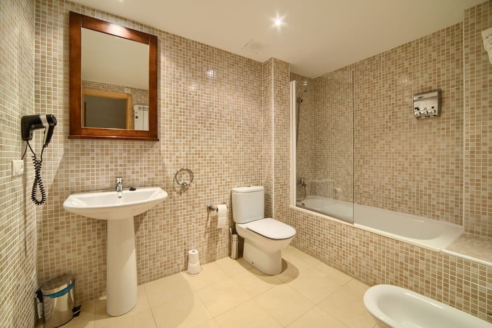 Photo of Bathroom in Gudar