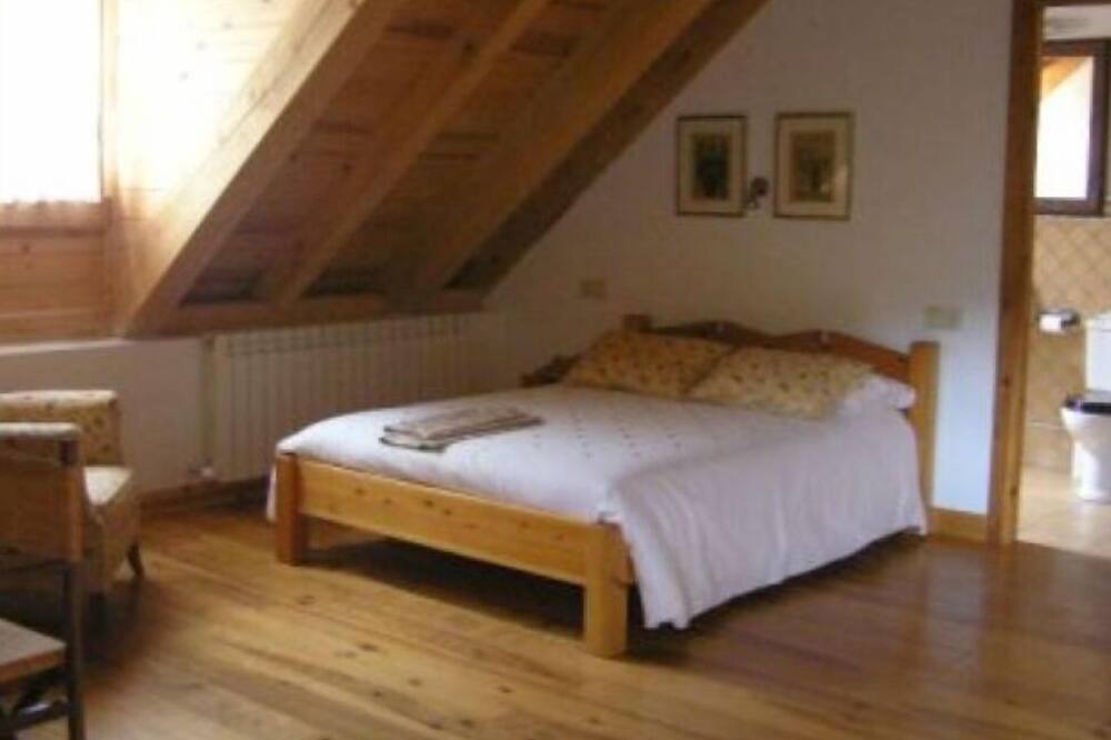 Photo of Bedroom in Fago