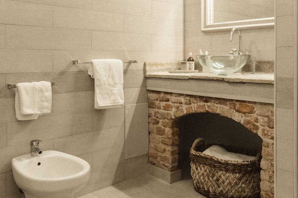 Photo of Bathroom in Gassino Torinese